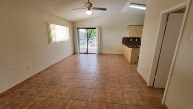 44 Gumbo Limbo Ave, Unit Upstairs in Key Largo, FL - Building Photo - Building Photo