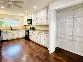 9002 Scottish Pastures Dr in Austin, TX - Building Photo - Building Photo