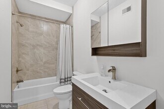 946 N 2nd St in Philadelphia, PA - Building Photo - Building Photo