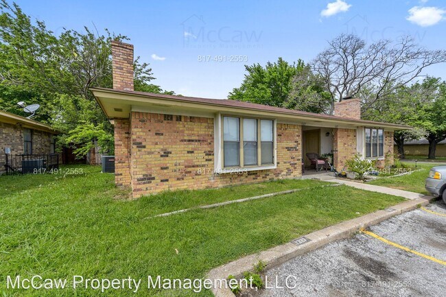 1327 Parkway Ct photo'