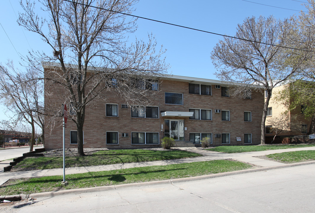 Quarry on Arthur in Minneapolis, MN - Building Photo