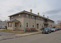 1054 Brown St in Dayton, OH - Foto de edificio - Building Photo