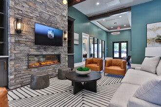 Emerald Knoxville Apartments in Knoxville, TN - Foto de edificio - Interior Photo