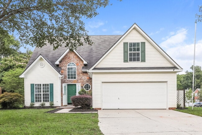 property at 121 Summerwood Pl