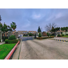 7570 N Trellis Cir in Fresno, CA - Building Photo - Building Photo