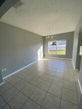 606 Bluebill Ct in Kissimmee, FL - Foto de edificio - Building Photo