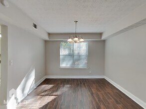 255 Marcliff Ct in College Park, GA - Building Photo - Building Photo