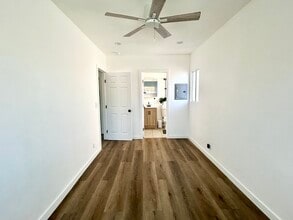 327 W D St, Unit 327.75 in Wilmington, CA - Building Photo - Building Photo