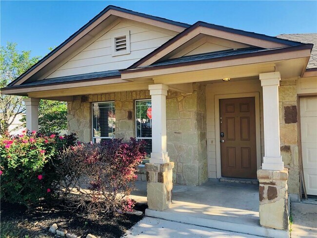229 Killian Loop in Hutto, TX - Building Photo - Building Photo