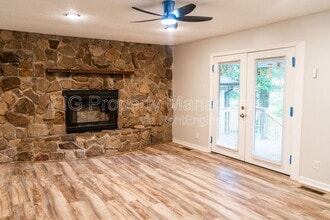 117 Pine Ridge Rd in Heiskell, TN - Building Photo - Building Photo