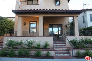 108 S El Molino Ave, Unit #108 in Pasadena, CA - Building Photo