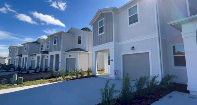 property at 7592 Stone Crk Trl
