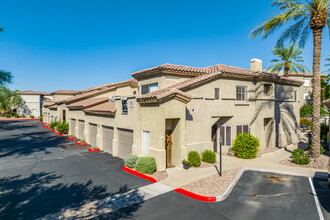 Mountain Canyon in Phoenix, AZ - Foto de edificio - Building Photo