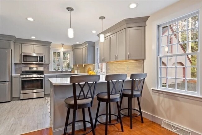 16 King Philip Trl in Norfolk, MA - Building Photo - Building Photo