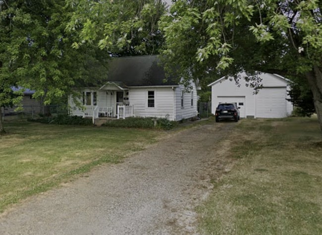 property at 809 Zollinger Rd