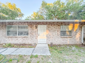 4819 Fernery Ln in Lakeland, FL - Building Photo