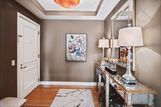 445 E North Water St, Unit 1305 in Chicago, IL - Foto de edificio - Building Photo