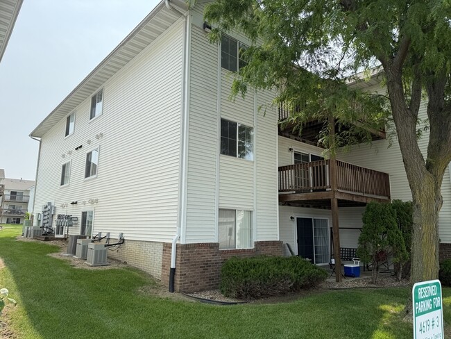 4619 1st Ave SW in Cedar Rapids, IA - Building Photo - Building Photo