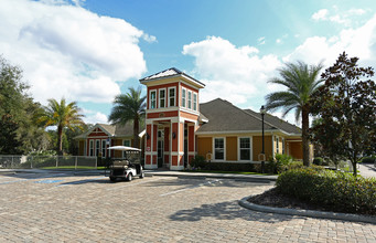 Fort King Colony in Zephyrhills, FL - Building Photo - Building Photo