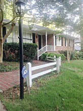 410 Montevallo Dr NE in Atlanta, GA - Building Photo - Building Photo
