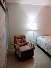 1202 Ridgewood Ave in Holly Hill, FL - Building Photo - Building Photo
