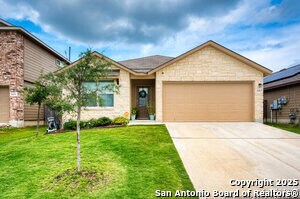 6417 Hoffman Pln in San Antonio, TX - Building Photo