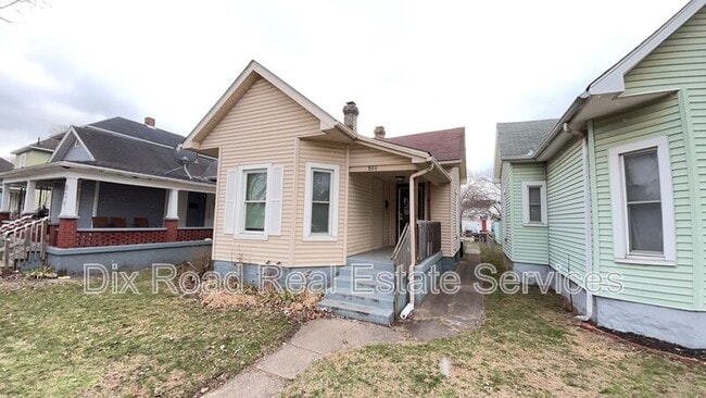 806 Elwood St in Middletown, OH - Building Photo - Building Photo