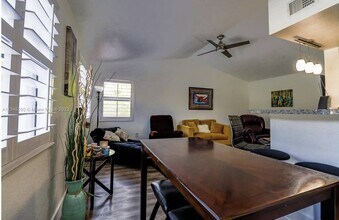 10670 SW 156th Pl, Unit 310 in Miami, FL - Building Photo - Building Photo
