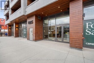 1285 Queen St E in Toronto, ON - Building Photo - Building Photo