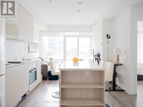 20-520 Tubman Ave in Toronto, ON - Building Photo - Building Photo