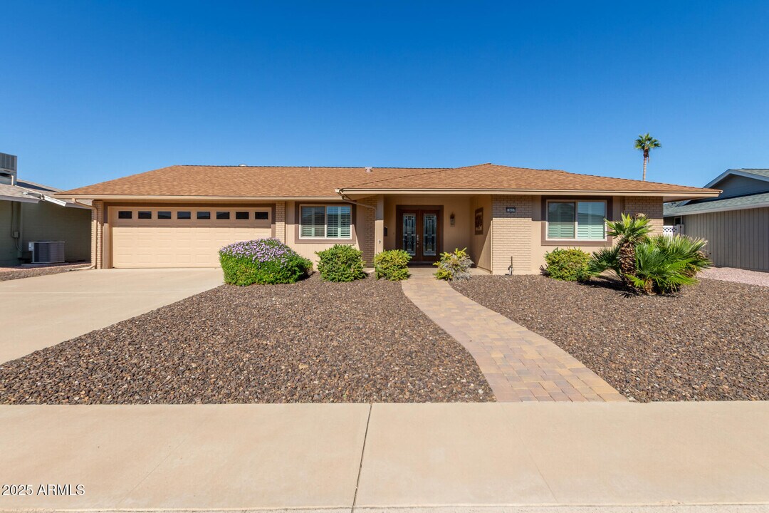 13827 N Tan Tara Dr in Sun City, AZ - Building Photo