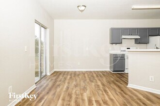 2999 Ponce De Leon Blvd in North Port, FL - Building Photo - Building Photo