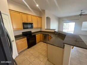 16946 N 49th Way in Scottsdale, AZ - Building Photo - Building Photo