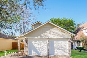 17514 Northfalk Dr in Houston, TX - Foto de edificio - Building Photo