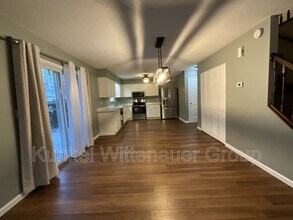 1632 Progress Ln in Belleville, IL - Building Photo - Building Photo