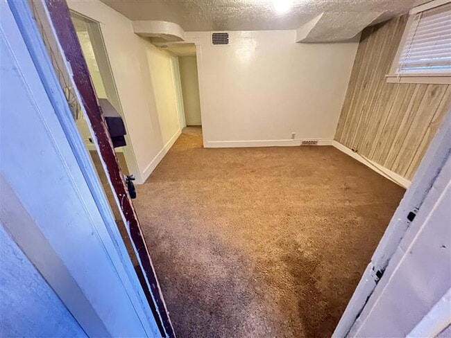 132 S 200 E in Springville, UT - Building Photo - Building Photo