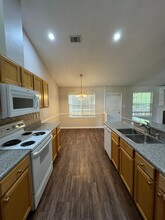 8476 Hannary Dr in Tallahassee, FL - Building Photo - Building Photo