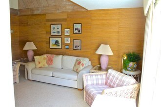 404 Fairway Villas in St. Simons Island, GA - Building Photo - Building Photo