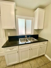 221 Union Pl in Los Angeles, CA - Building Photo - Building Photo