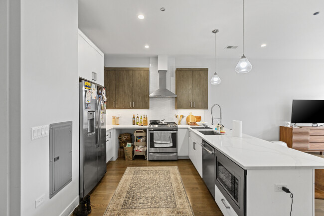 2217 W Madison St in Chicago, IL - Building Photo - Building Photo