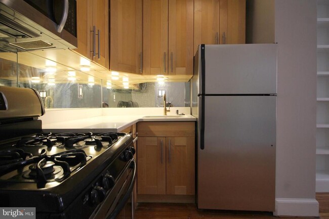 1809 Riggs Pl NW in Washington, DC - Building Photo - Building Photo