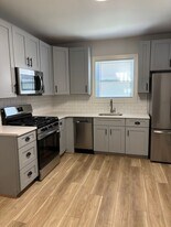 421 W Market St in Bethlehem, PA - Building Photo