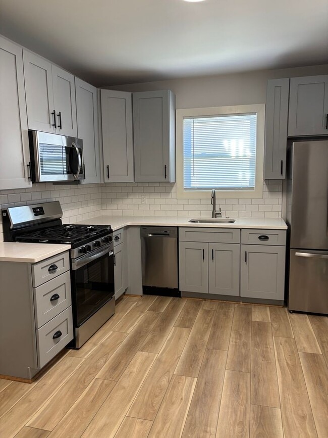 property at 421 W Market St