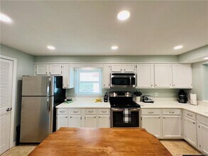 10200 S Ocean Dr in Jensen Beach, FL - Building Photo - Building Photo