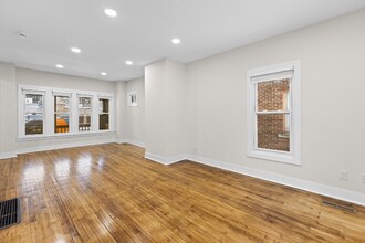 1814 E Linnwood Ave in Milwaukee, WI - Foto de edificio - Building Photo