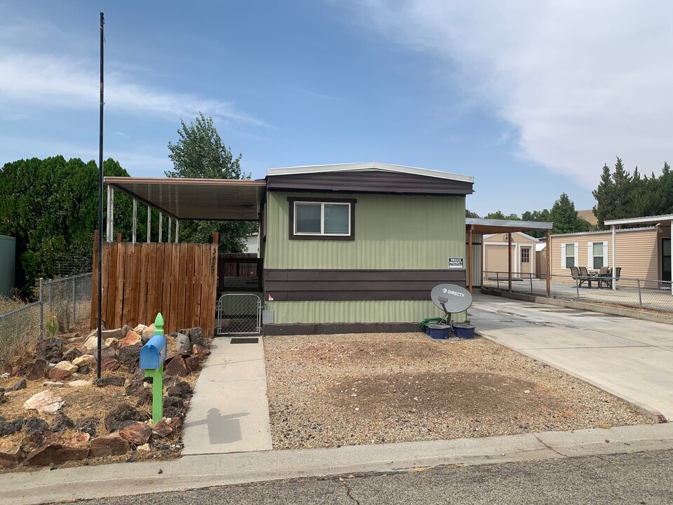 3727 Jesmond Way in Boise, ID - Building Photo