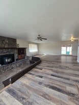 2309 S Malin Rd in Malin, OR - Building Photo