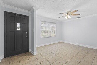 307 Essex Dr in Fort Pierce, FL - Foto de edificio - Building Photo