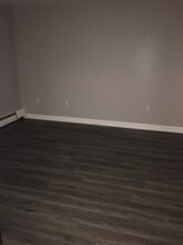 185 Barker St in Hartford, CT - Building Photo - Building Photo
