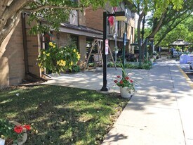 741 S Illinois Ave in Mason City, IA - Building Photo